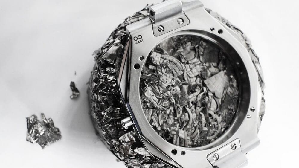 Sweeping Steel Away: How Sunshine Is Melting the Future of Recycling!