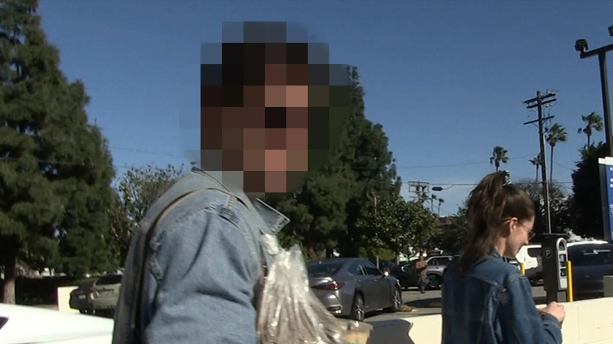 Caught in the Act: An A-List Star’s Fast-Paced LA Adventure!