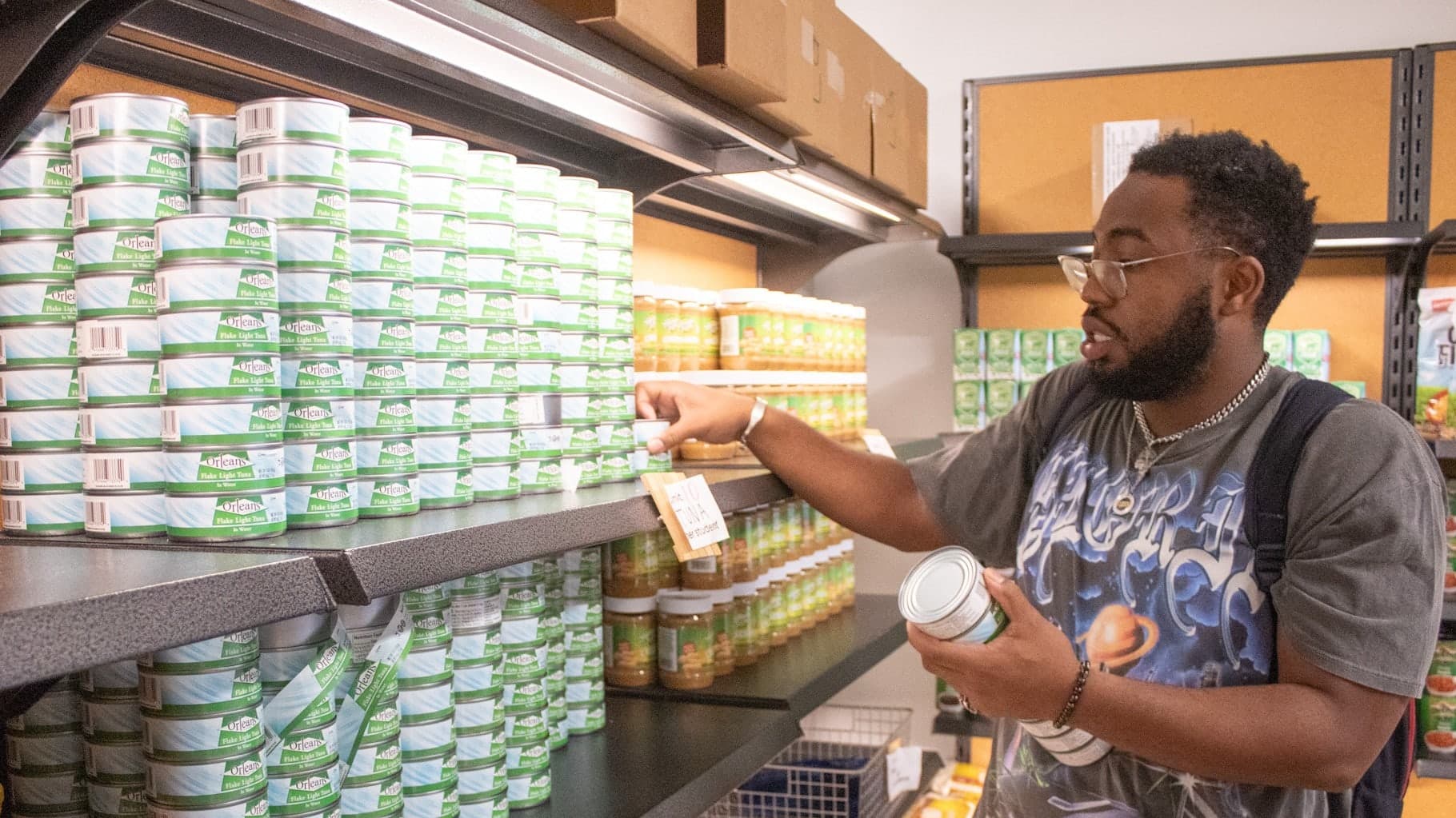 Food on the Line: How a Federal Shutdown is Cooking Up Trouble for CalFresh Recipients