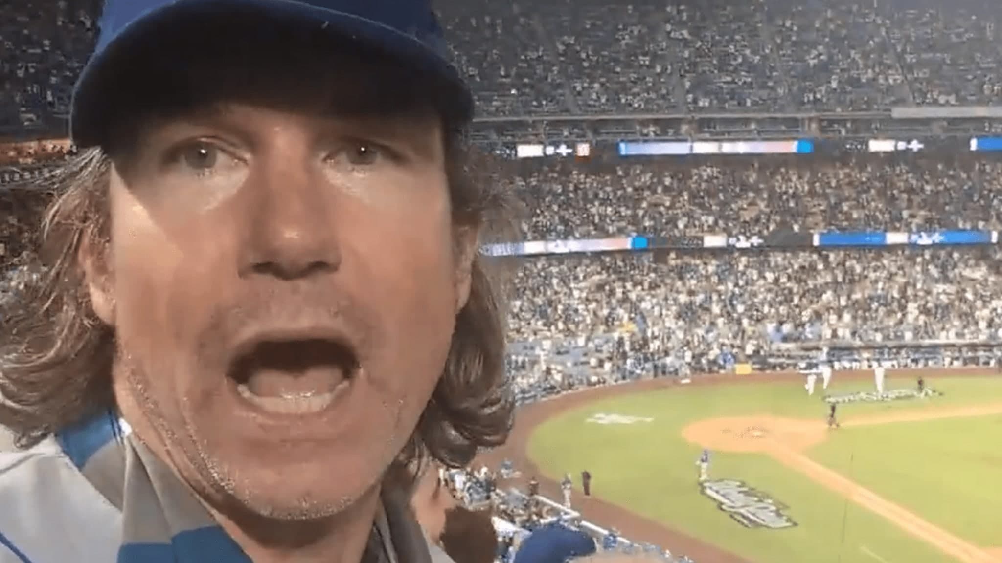 When Nature Calls: Jerry O'Connell's Hilarious 18-Inning World Series Dilemma