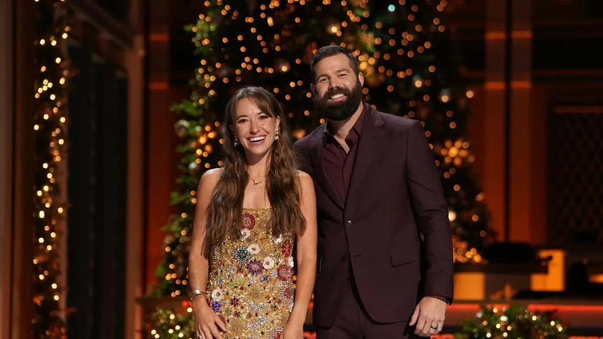 Get Ready for a Holly Jolly Showdown at the CMA Country Christmas!