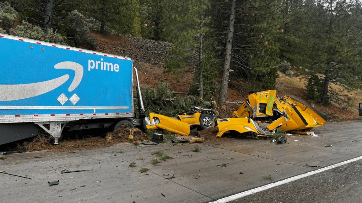 Big Rig Bonanza: Traffic Chaos on I-80 After Amazon Truck Crash!