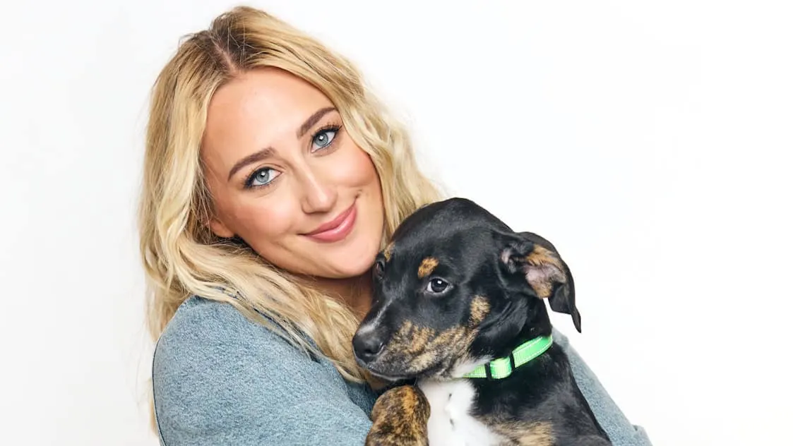 Ashley Cooke's Heartfelt Journey: Puppies, Personal Struggles, and Her New Album, ace