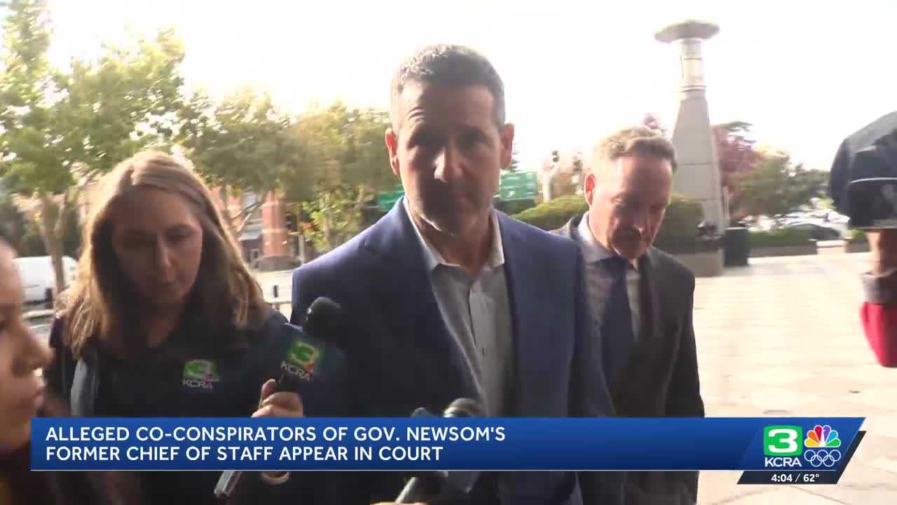 Political Scandal Unfolds: Two Men Caught in Campaign Fund Theft Scheme!
