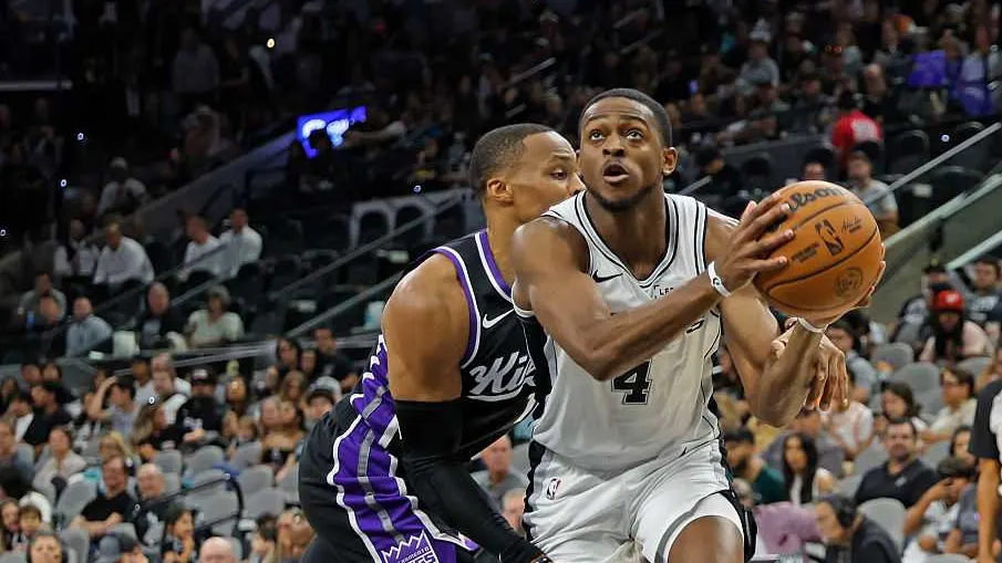 Kings Struggle Again: Spurs Hand Sacramento Their Sixth Straight Loss