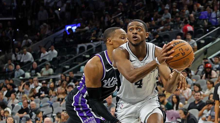 Kings Struggle Again: Spurs Hand Sacramento Their Sixth Straight Loss