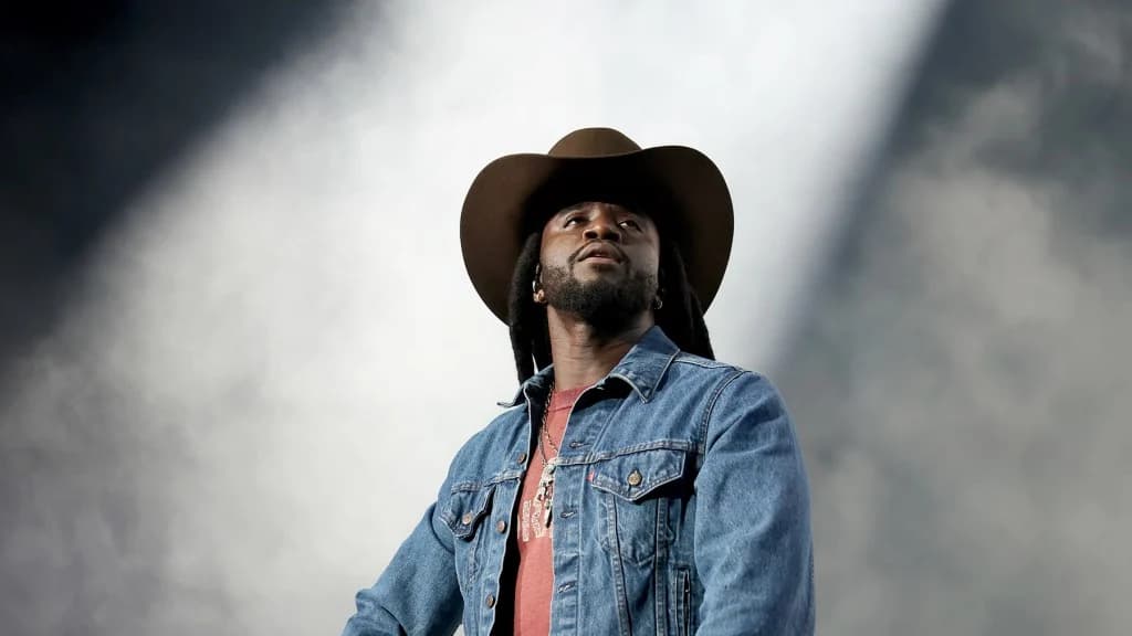 Country Music Gets a Refresh: CMA Awards Nominees Challenge the Norm!
