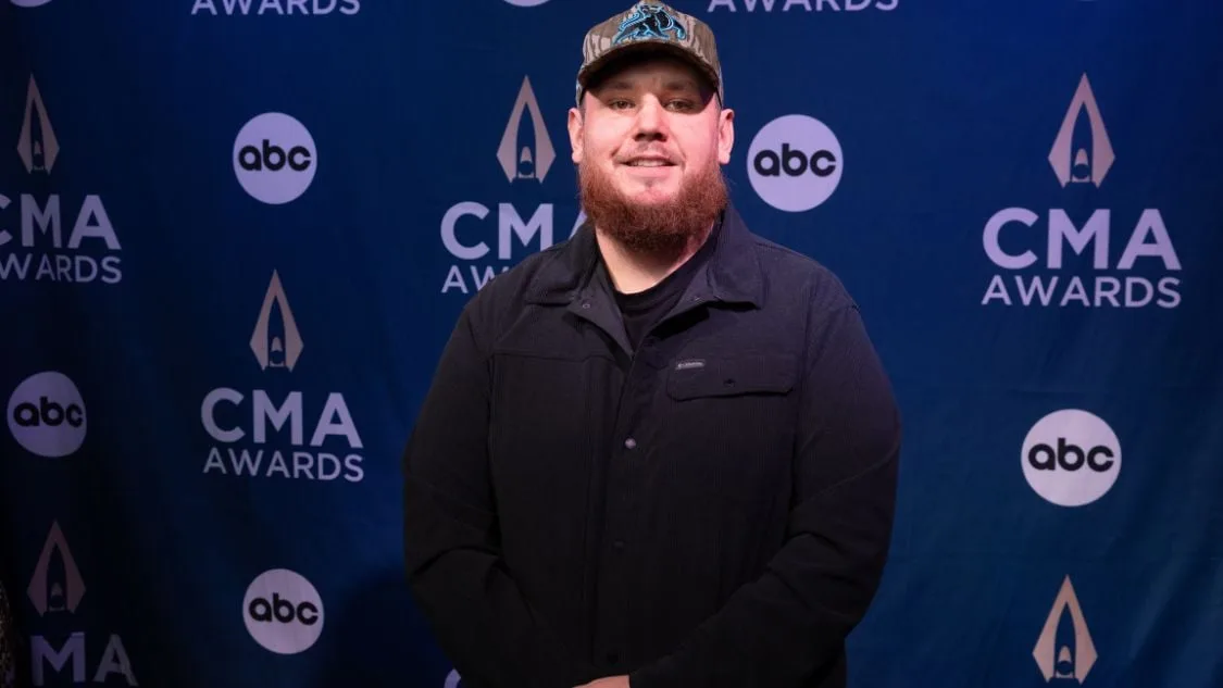 Luke Combs' Dad Life: Fast Breakfasts and CMA Awards Highlights!