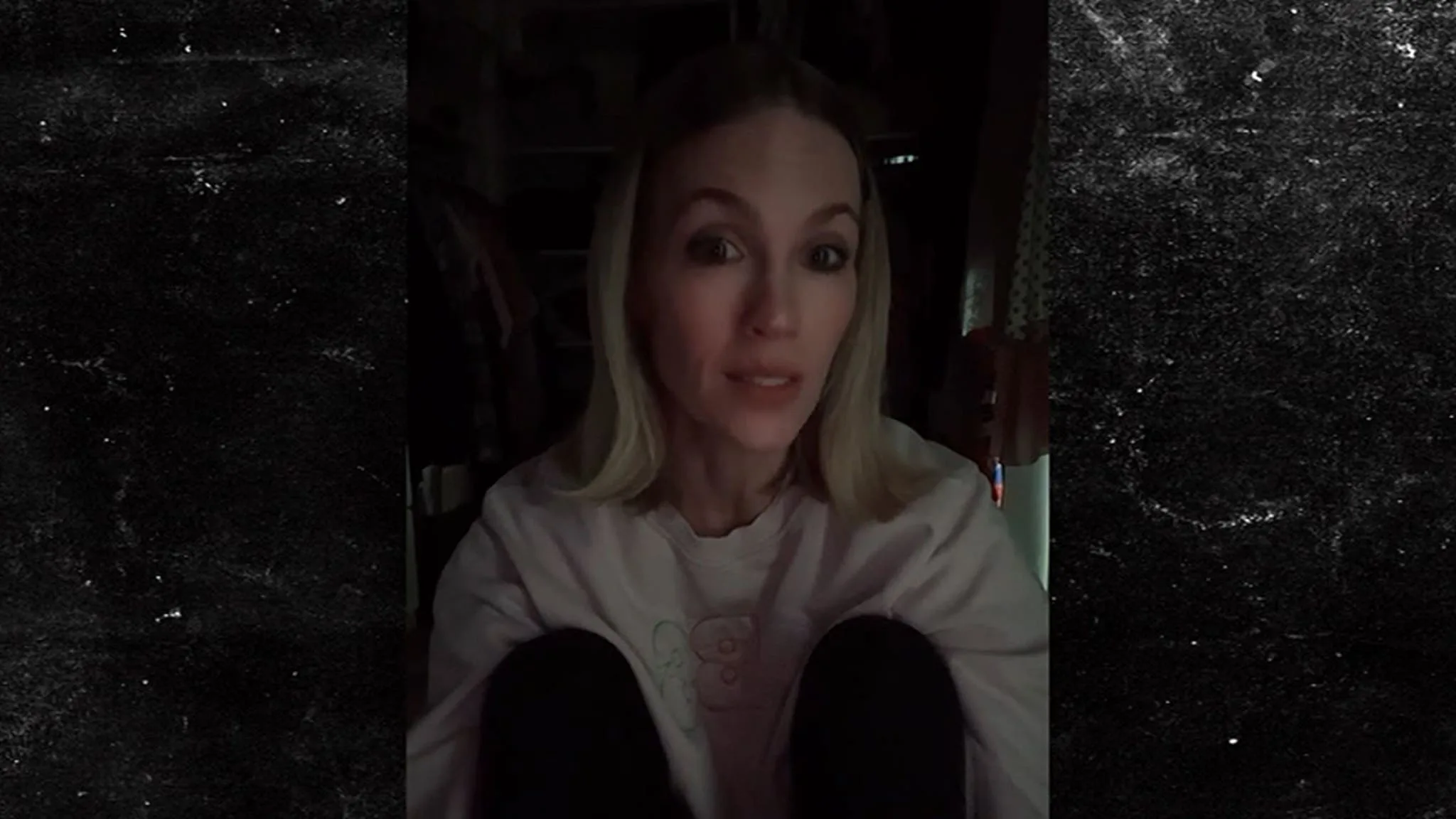 January Jones’ Crunchy Comedy: When Misophonia Strikes at Family Gatherings