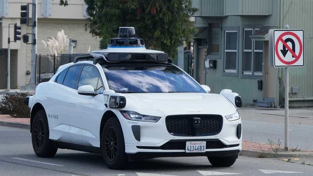 When Life Hits You Like a Waymo: Woman Delivers Baby in an Autonomous Car!