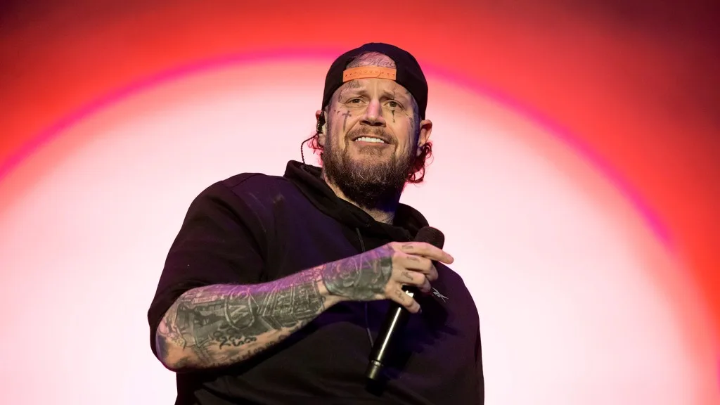 From Fan to Family: Jelly Roll's Emotional Grand Ole Opry Invitation