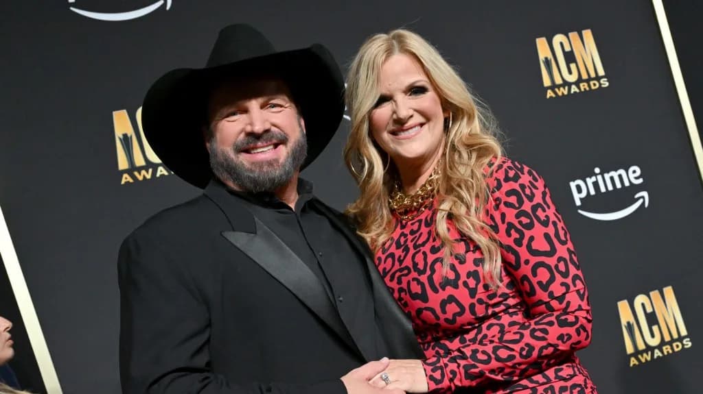 Garth Brooks Serenades Trisha Yearwood: A Surprise Duet to Celebrate 20 Years of Love!