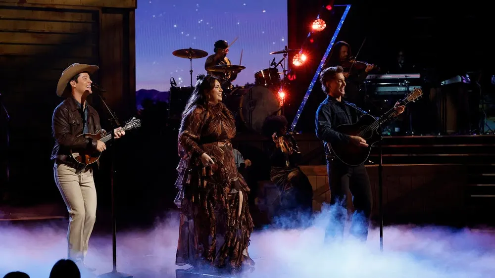 DEK of Hearts Dazzles in The Voice Finale with Show-Stopping Performances!