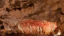 Cave Paintings and Child Footprints: Uncovering Secrets from 32,000 Years Ago!