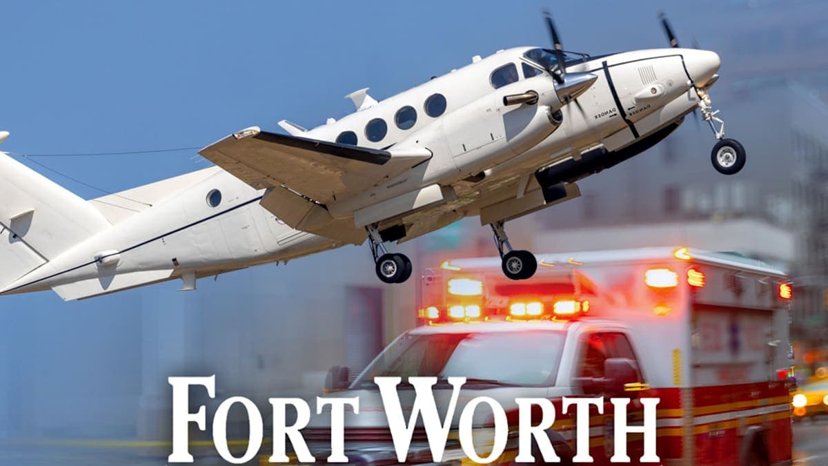 Fiery Skies: Plane Crash in Fort Worth Sets Vehicles Ablaze!