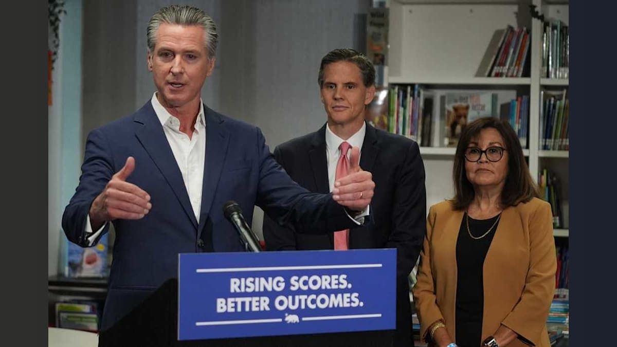 California's Reparations Rollercoaster: Agreements, Vetoes, and a Whole Lotta Drama!