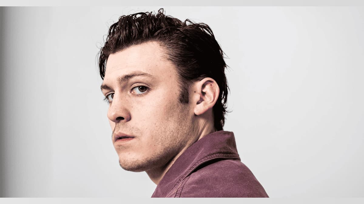 Logan Crosby's Brave Journey: From Vodka to Victory in Sobriety!