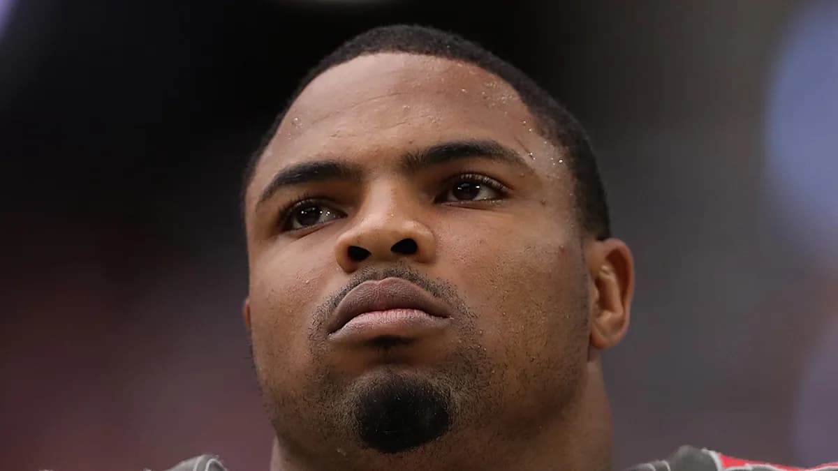 Tragedy Strikes the NFL: Beloved Running Back Doug Martin Passes Away at 36