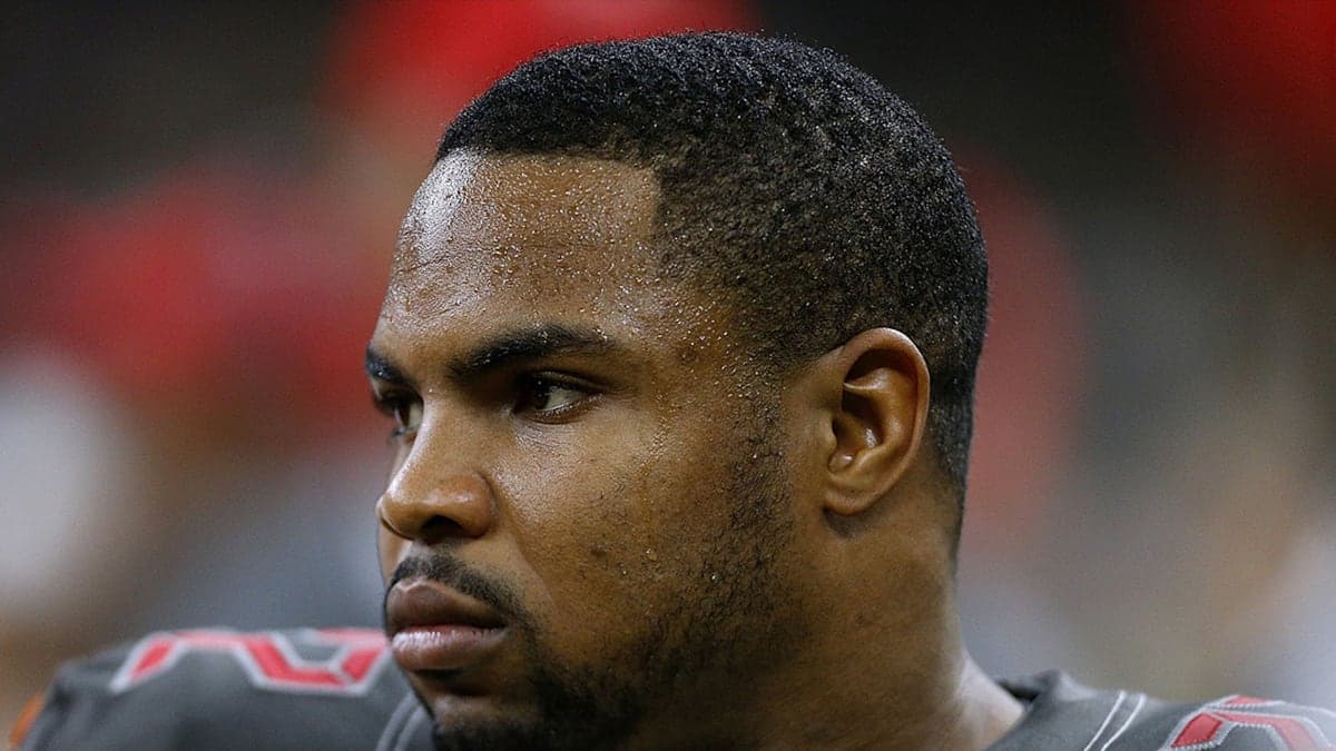 Tragic Turn: Ex-NFL Star Doug Martin Dies Under Unsettling Circumstances