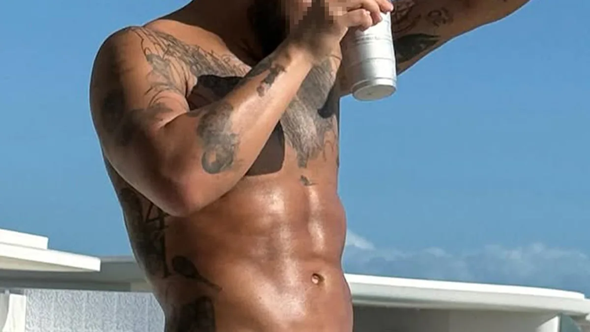 Rapper Abs-olutely Stunning: Guess Who’s Flaunting Those Six-Pack Goals!
