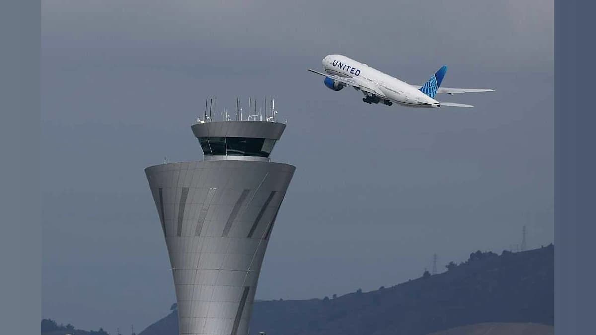Weather Balloons and Turbulence: The Scary Flight That Took a Bizarre Turn!