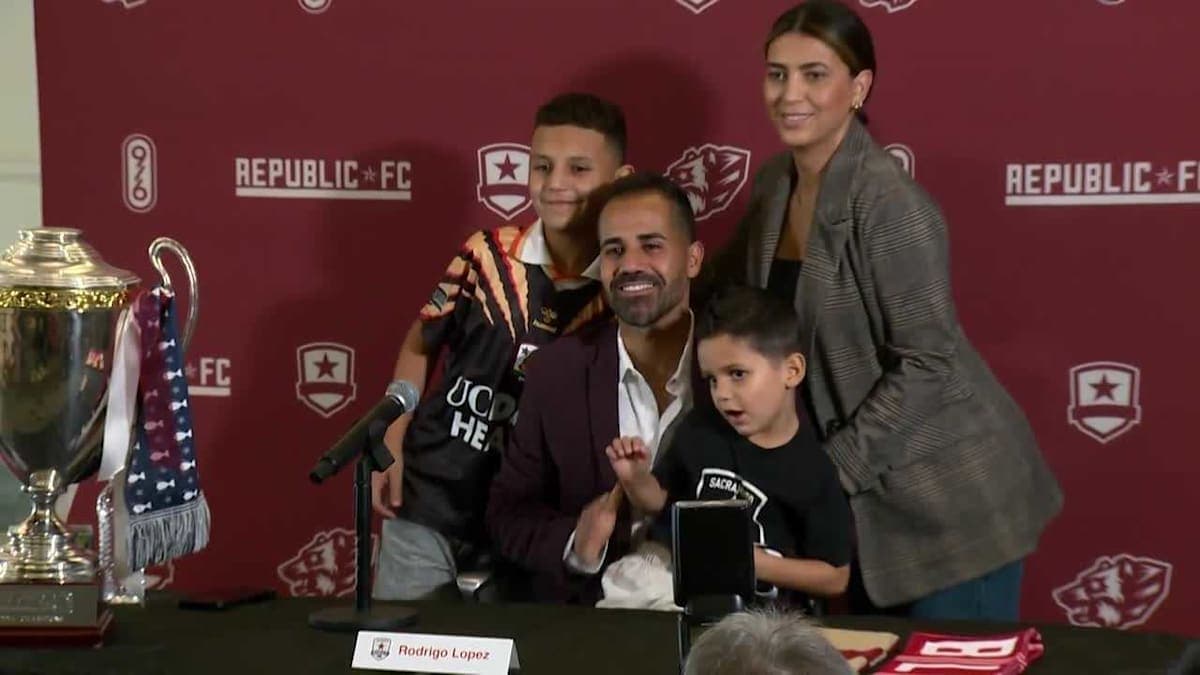 From Goals to Glory: Rodrigo López Reflects on a Dreamy Retirement Journey