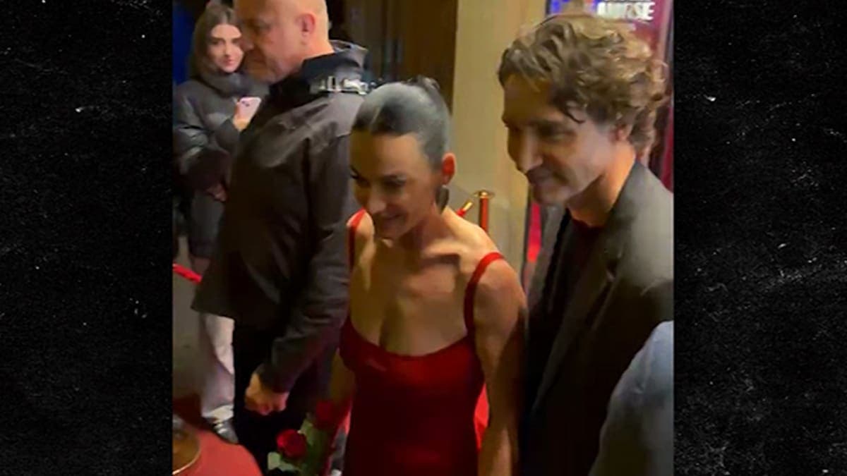 Katy Perry and Justin Trudeau: A Parisian Birthday Bash That Shattered Expectations!