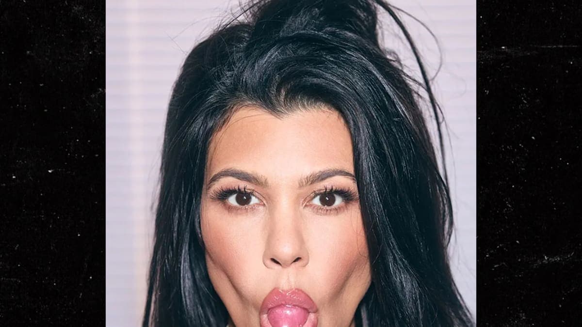 Kourtney Kardashian's Sweet Take on Vaginal Health: Lemme Purr Lollipops!