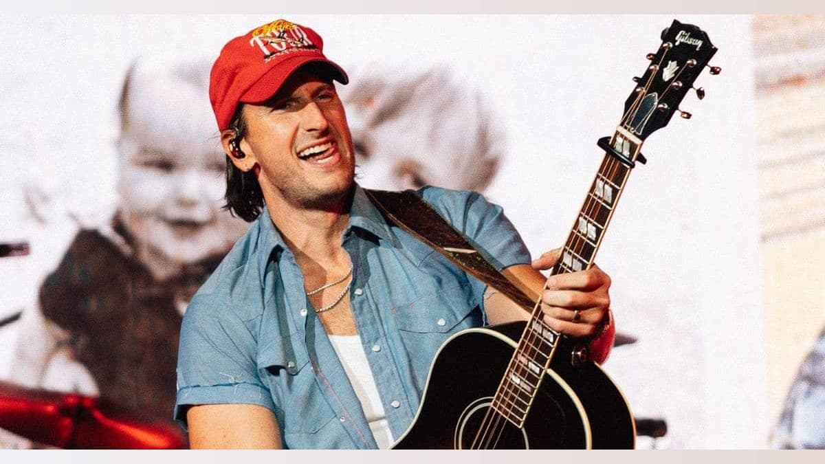 Russell Dickerson Unveils ‘Worth Your Wild’ – The Beach Session That Brought Country to New Heights!