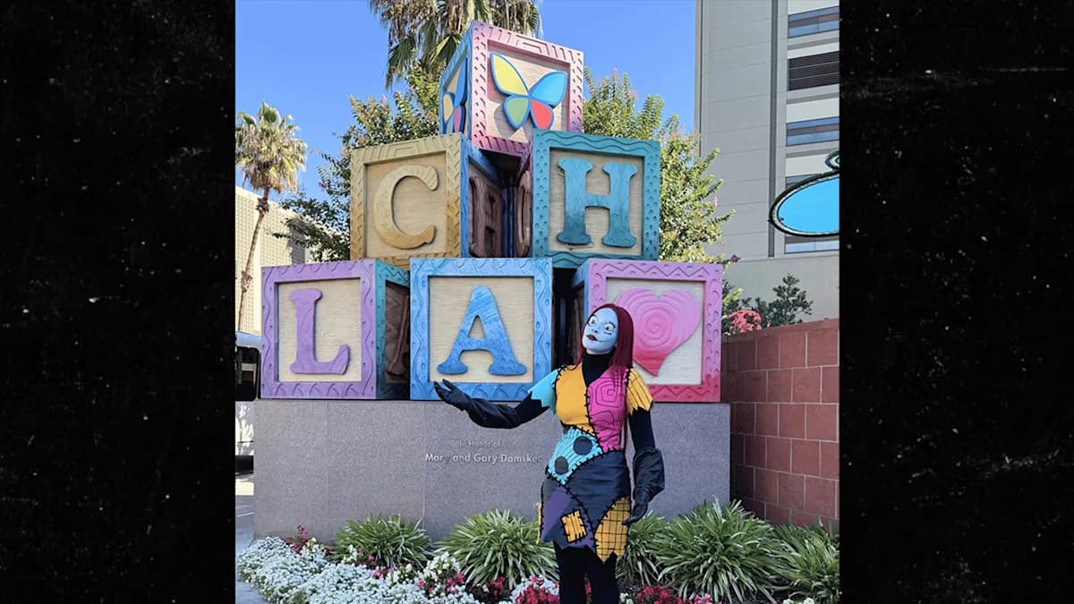 Janelle Monae Goes Full Halloween Spirit at Children’s Hospital