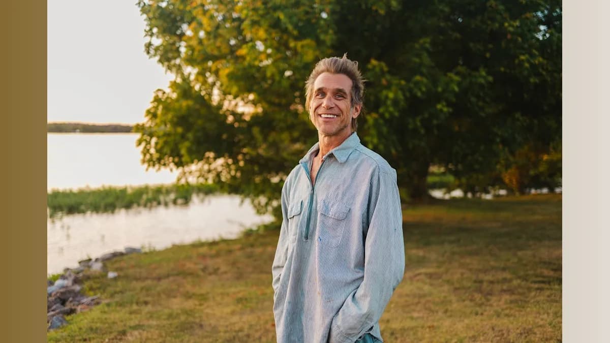 Todd Snider's Tour Hits a Snag: Assault Forces Cancellation, But His Spirit Remains Unbroken!