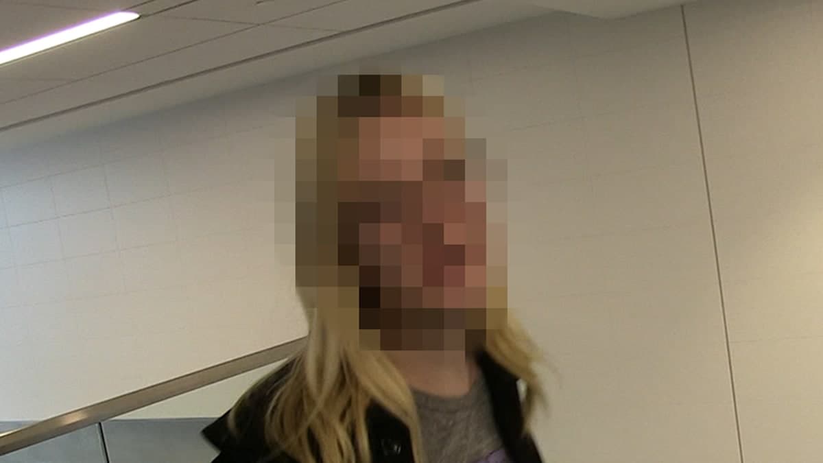 Actress Ditches College for Hollywood Hustle—You Won't Believe Her Wild Ride!