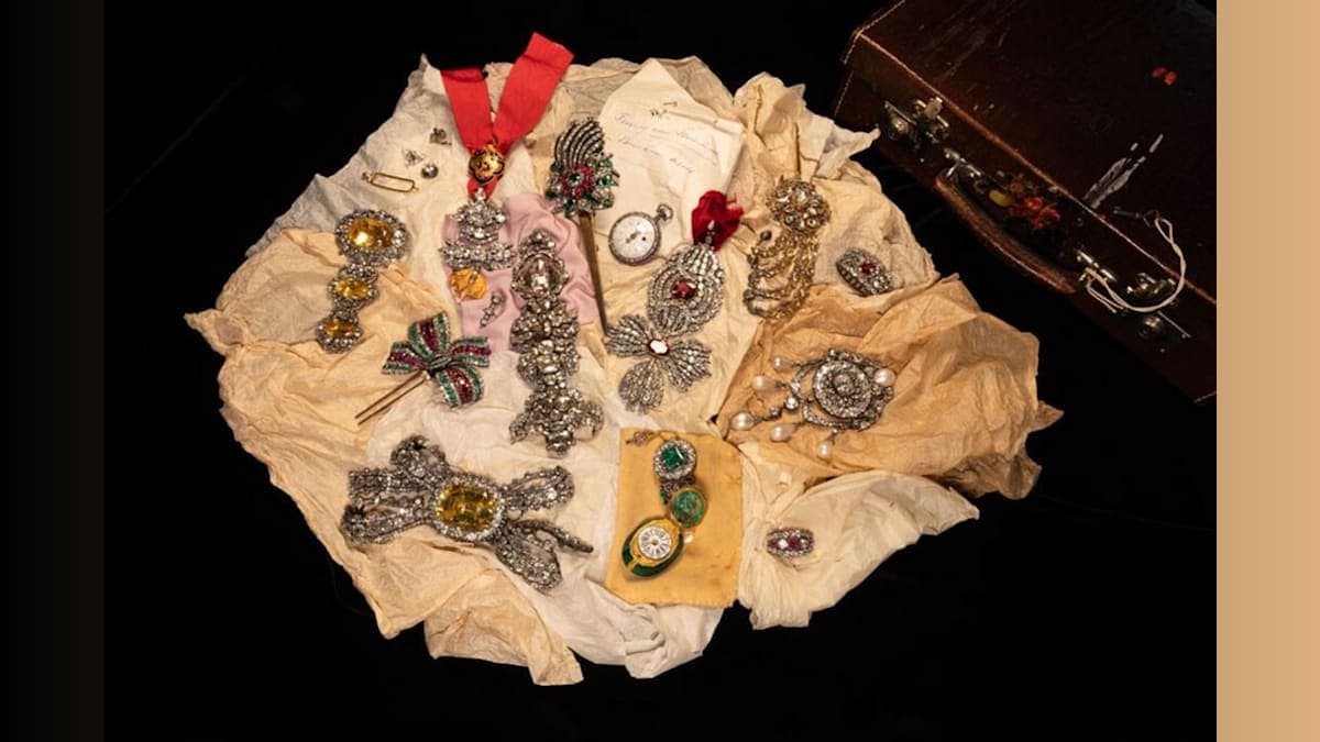 Hidden History: How a Royal Empress Outwitted the Nazis to Protect Priceless Jewels