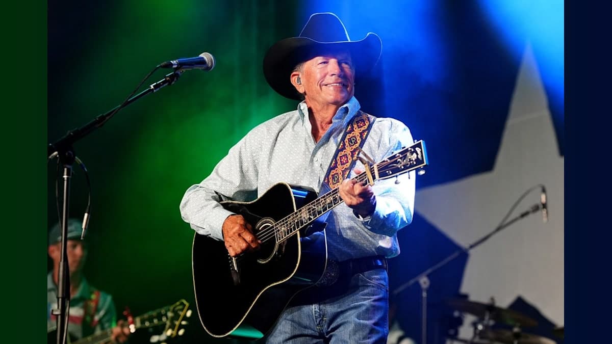 Stars in Uniform: The Country Artists Who Served Their Country