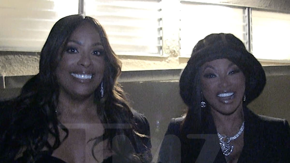 Salt-N-Pepa's Comeback: Tour Plans and Mastering the Art of Reinvention!