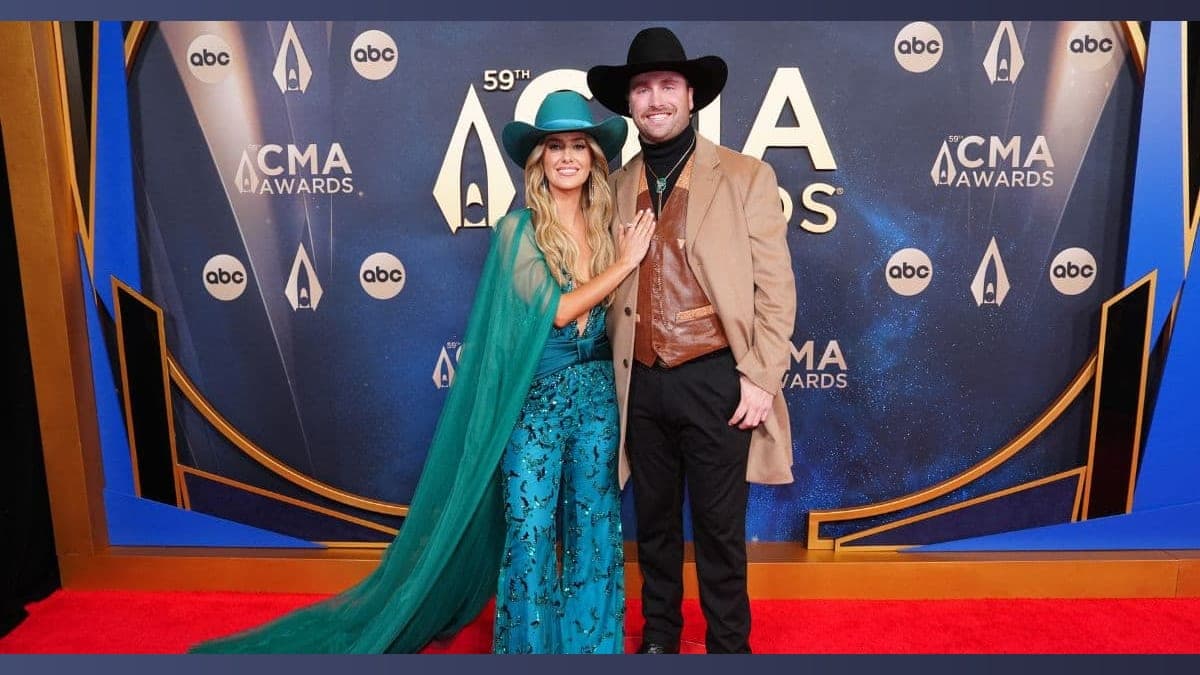 Country Glam: Lainey Wilson and Duck Hodges Steal the Show at CMA Awards!
