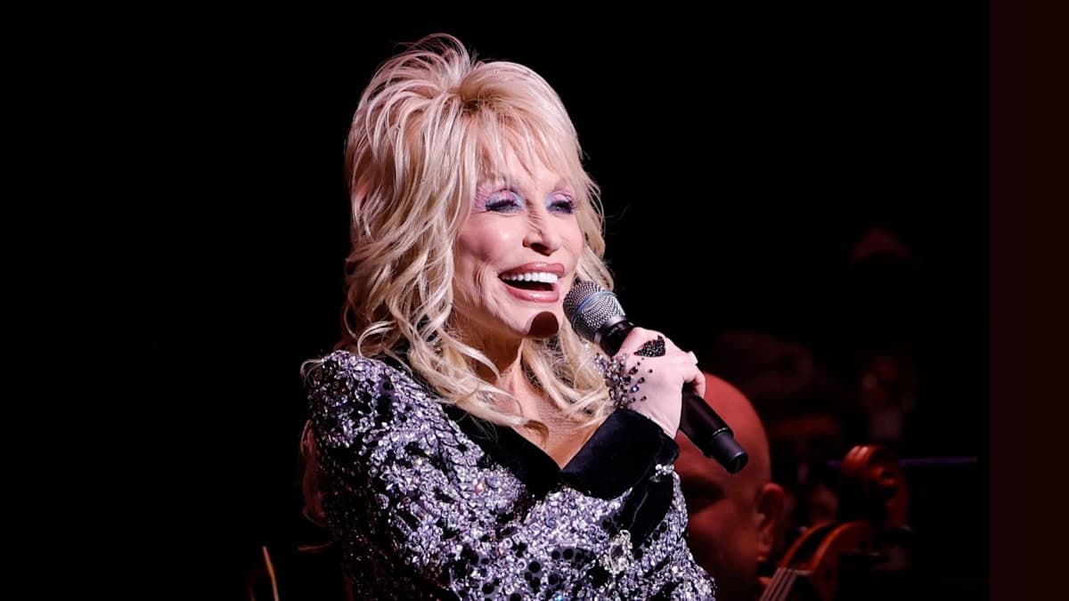 Dolly Parton's Health Challenges Keep Her from Dollywood Hall of Fame Induction – What’s Really Going On?