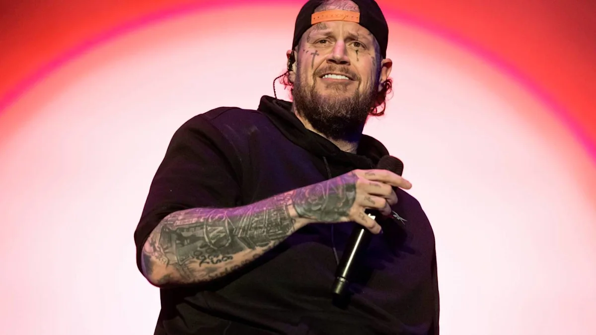 Jelly Roll’s Grammy Glory: Shocking Transformations and Unexpected Nominations!