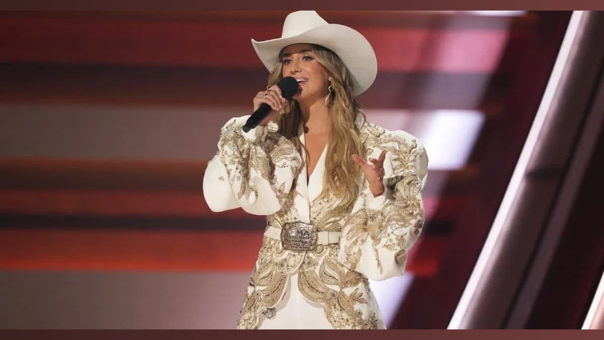 Lainey Wilson's CMA Awards Night: From Medleys to Magnificence!