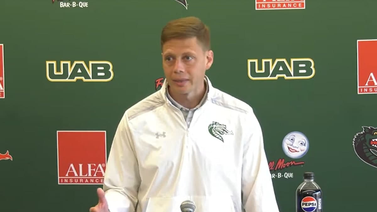 When Football Takes a Dark Turn: UAB Players Recover from Shocking Stabbing Incident