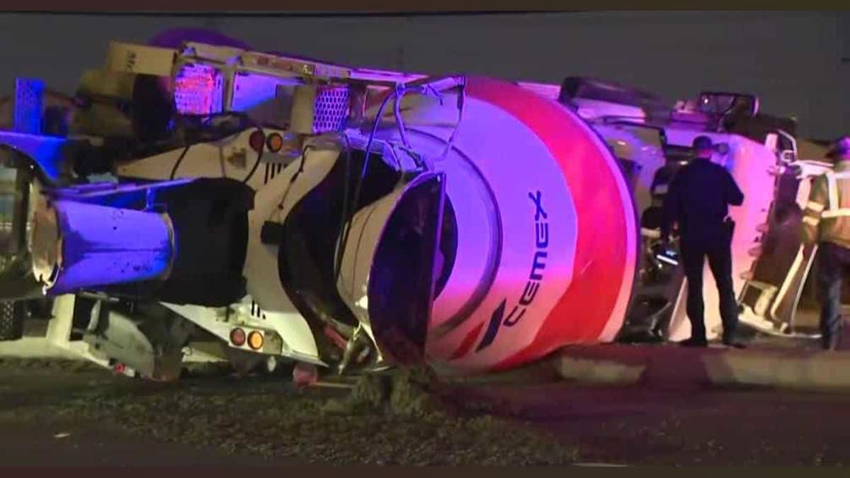 Concrete Chaos: Cement Truck Overturns and Causes Traffic Turmoil in Sacramento