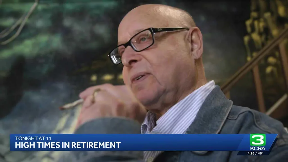 Seniors Smoking Green: How Cannabis is Changing the Golden Years!