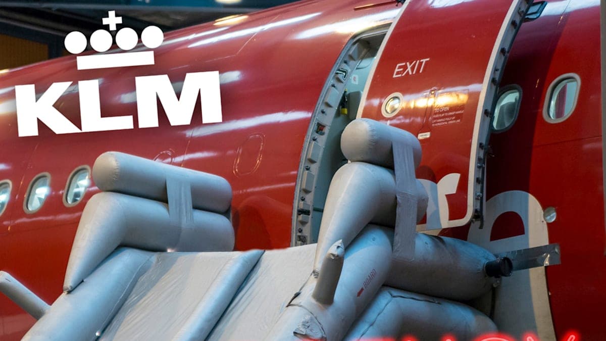 Passenger Opens Emergency Exit Mid-Flight: A Thanksgiving Travel Fiasco!