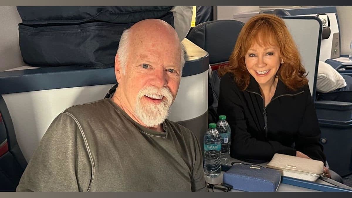 Reba McEntire and Rex Linn: Love Blossoms on Set of Happy’s Place!