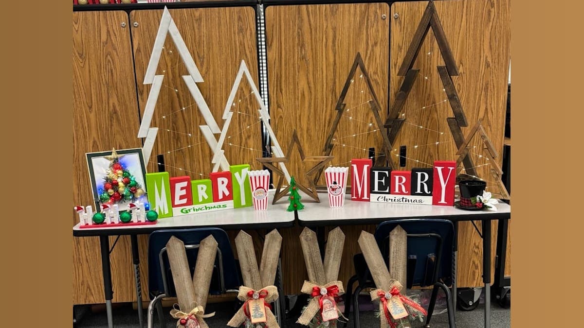 Crafting Success: How Students with Disabilities are Spreading Holiday Cheer in Stockton!