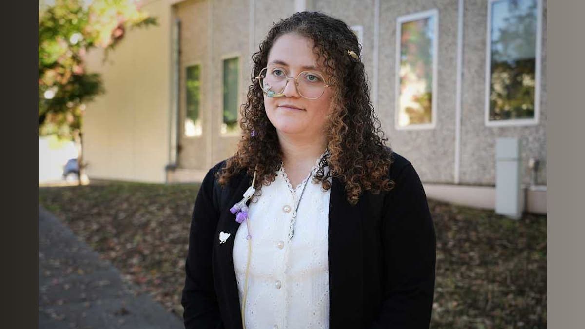Activist or Criminal? The Dramatic Case of Zoe Rosenberg and Her Feathered Friends