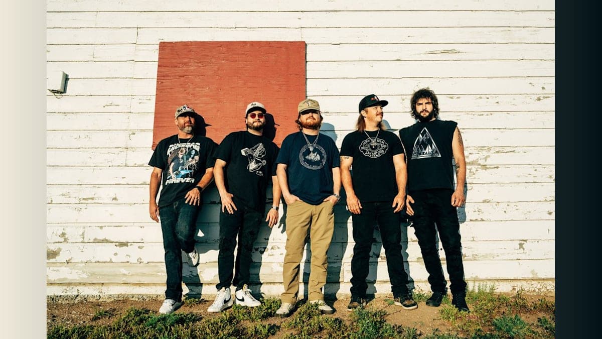 Treaty Oak Revival: From West Texas Grit to Global Stage, They’re Ready to Get Rowdy!