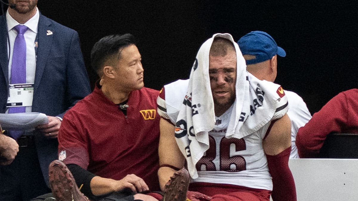 Tears on the Field: Zach Ertz's Heart-Wrenching Injury Moment