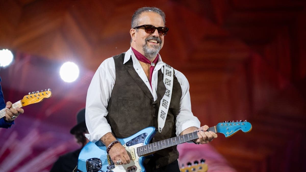 Raul Malo: A Melodic Tribute to a Voice That Will Be Missed