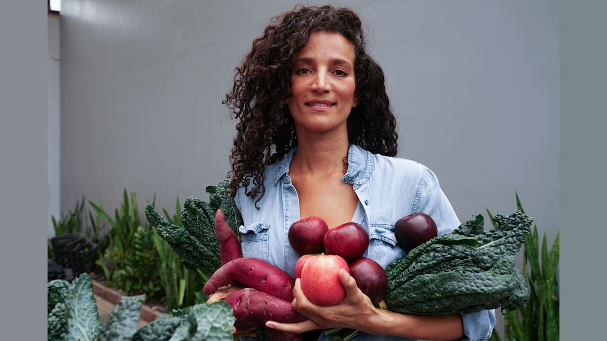 From Fast Food to Fresh Produce: One Woman's Mission to Nourish the Community